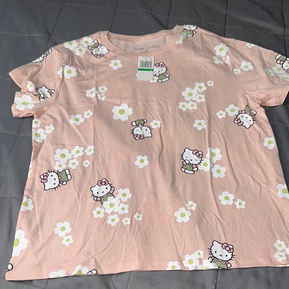 NEW-Love Tribe Pink and White Hello Kitty Short Sleeve Tee